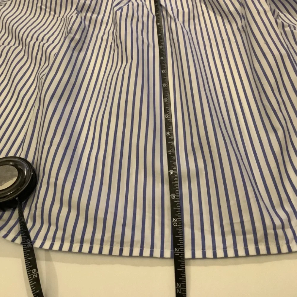 Blouse - Picture 9 of 9